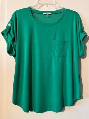 Cable & Gauge Women’s Relaxed Pocket Tee - Green